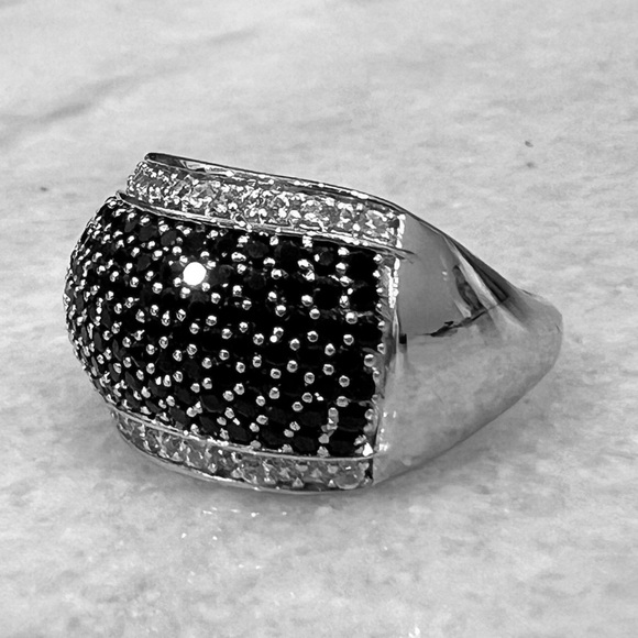 Thai Black Spinel White Zircon Silver Band Ring Sz 7 - Picture 4 of 10
